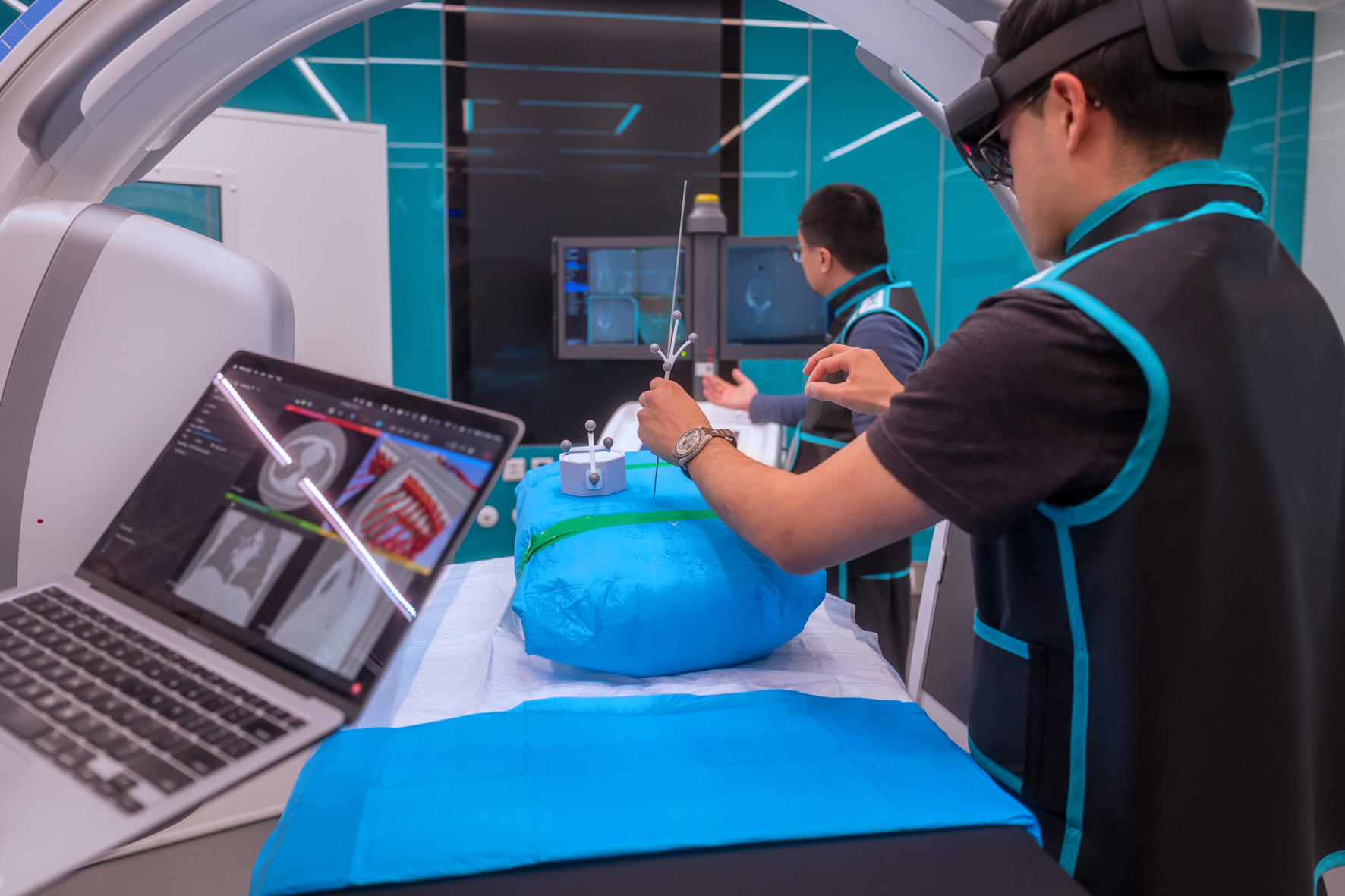 X23D navigation software and tracked instruments being tested with surgical imaging equipment